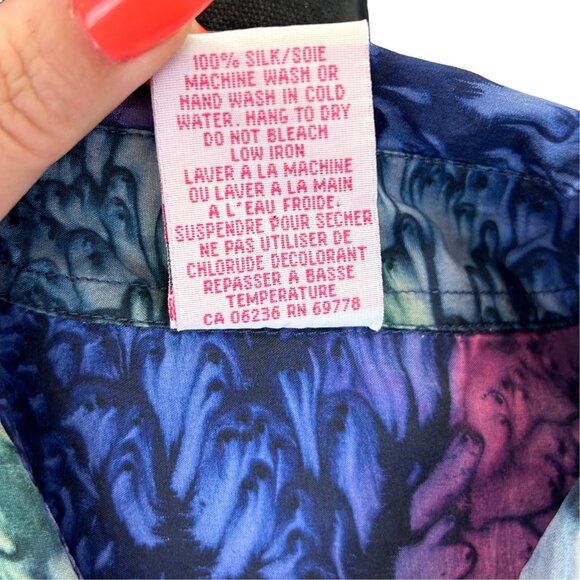 VINTAGE 90s Silk Lady Foot Locker Abstract Blouse - Picture 7 of 8